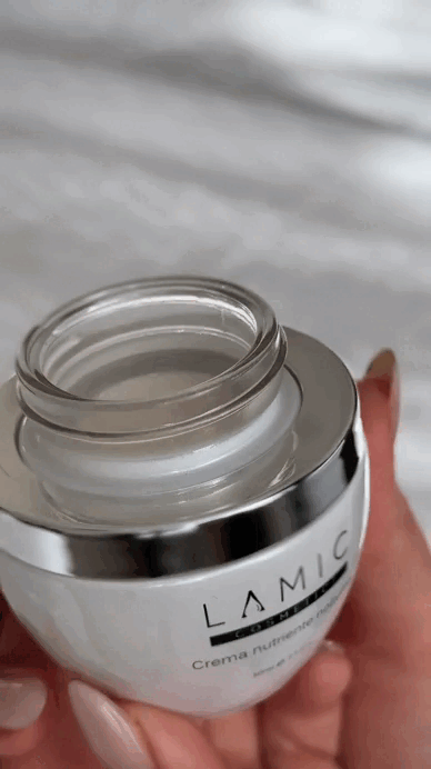 Нічний живильний крем від Lamic «Crema nutriente notturna»