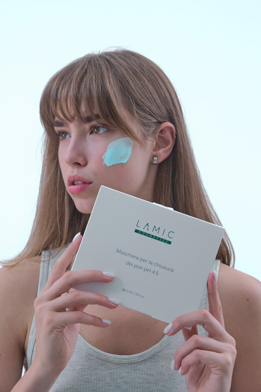 Маска для закриття пор від Lamic «Maschera per la chiusura dei pori pH 4.5»