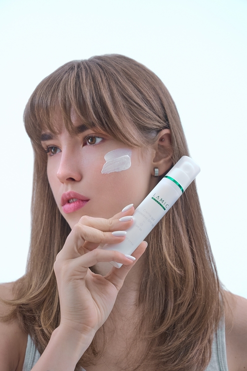 Сонцезахисний крем-гель SPF 50 від Lamic «Crema-gel protettivo SPF 50»